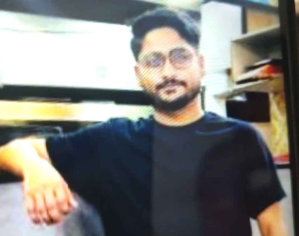 अश्लील वीडियो पोस्ट करने पर फैजान