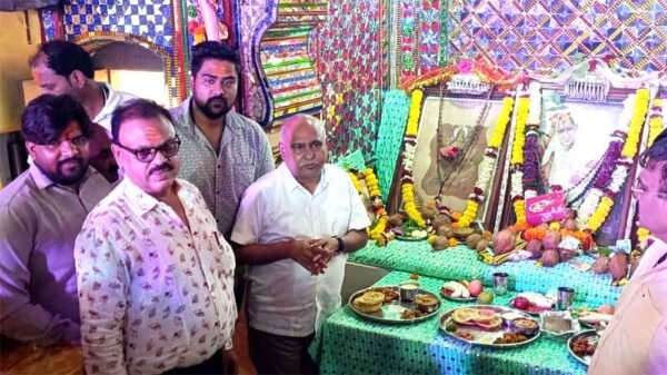 हेमंत खण्डेलवाल ने दादाजी कुटी