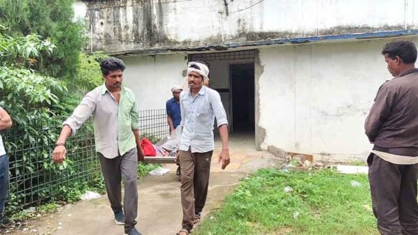 नाले में युवक का शव मिलने से सनसनी