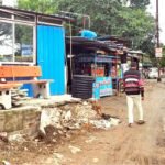 कांग्रेस कार्यालय का हटा अतिक्रमण पोल