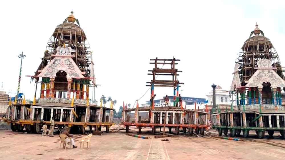 संसद परिसर में लगाए जाएंगे पुरी