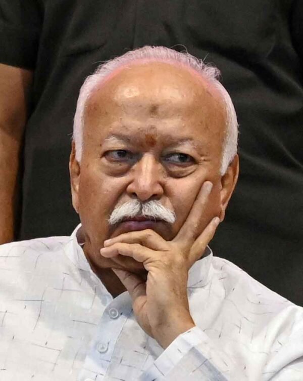 शिक्षा और स्वास्थ्य के व्यवसायीकरण पर