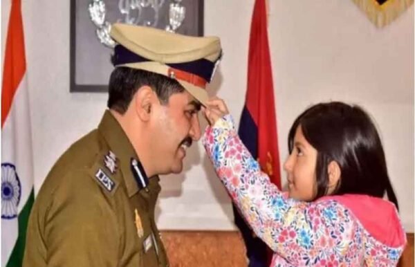 आईपीएस अफसरों के होनहार बच्चों