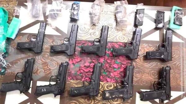 अवैध हथियारों का गढ़, ऑनलाइन डीलिंग