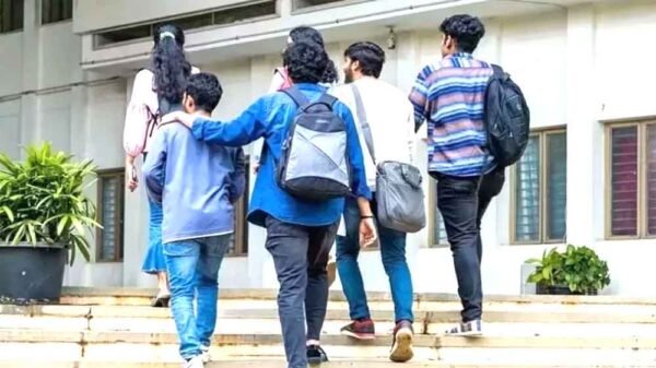 अब विद्यार्थी फेल विषयों की दे सकेंगे