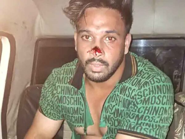 गरबा देखने युवती से फरदीन ने