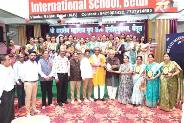 शिक्षकों के मार्गदर्शन में देश प्रगति