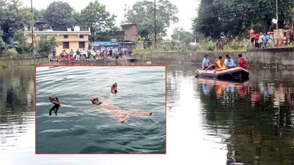 काशीतालाब के जल में की