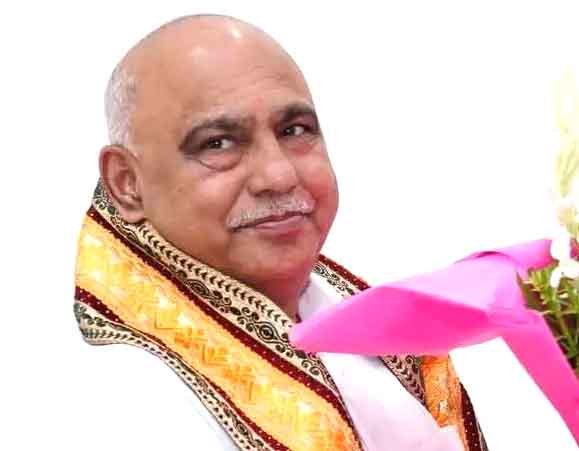 जन्मदिन पर पोस्टर-बैनर से दूर रहने