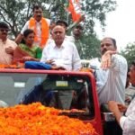 स्वागत के दौरान भाजपा प्रदेशाध्यक्ष