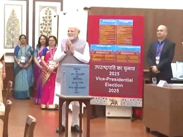 15वें उपराष्ट्रपति के लिए आज मतदान,