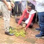 मुआवजे के लिए एसडीएम