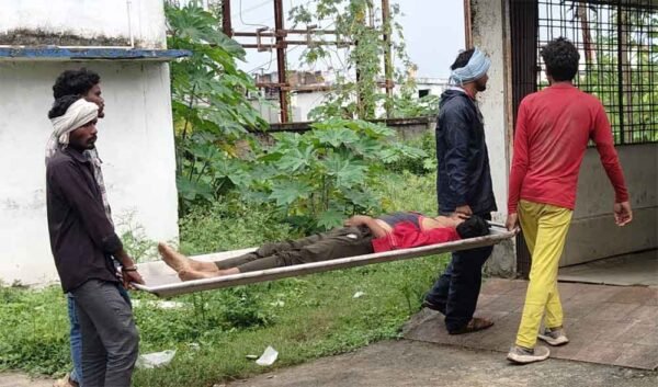 आठवां मिल के पास सड़क हादसा