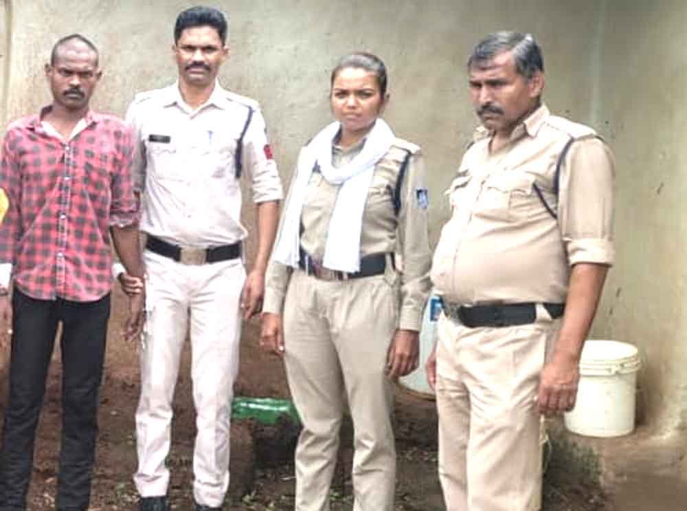 नाबालिग से दुष्कर्म