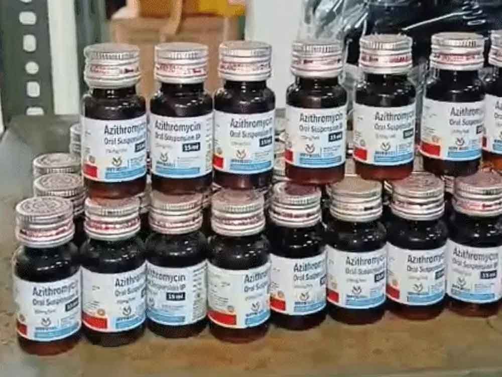 ग्वालियर में बच्चों को दी जा रही