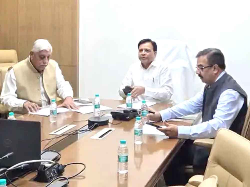 विधायकों और पूर्व विधायकों के वेतन-