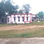 कागजों में बाऊंड्रीवाल बनाकर निकाल