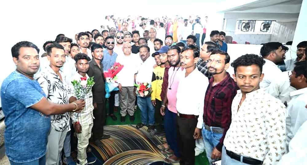 हेमंत की आत्मीयता