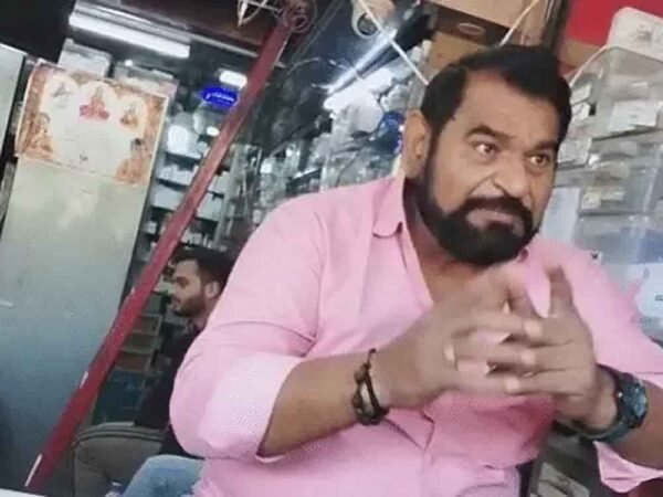 अन्नपूर्णा मेडिकल स्टोर संचालक ने