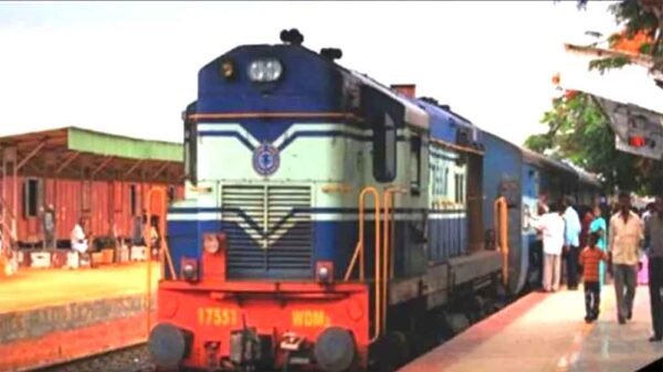 त्योहारी सीजन में रेलवे का बड़ा कदम: