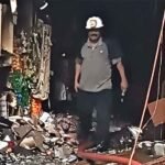 तीन मंजिला दुकान