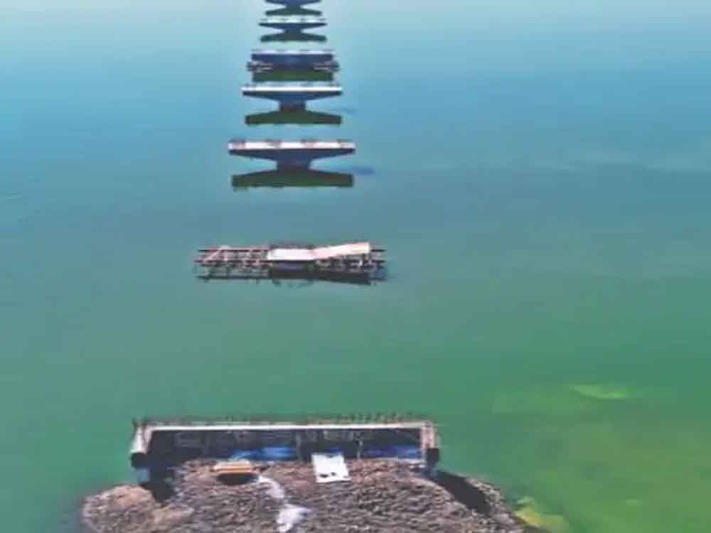 नर्मदा नदी पर बन रहा दूसरा पुल