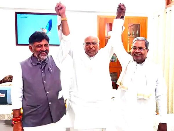 कर्नाटक में नेतृत्व परिवर्तन की अटकलें