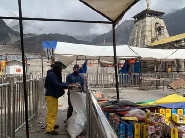 केदारनाथ धाम में कचरे का संकट