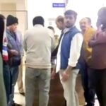 प्रतिबंध के बावजूद मुख्य मार्ग पर