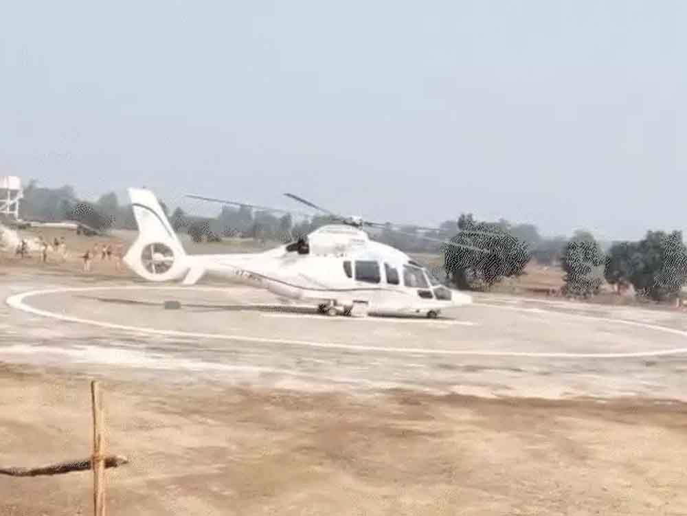 बिना बीमा वाले हेलिकॉप्टर से उड़ रहे