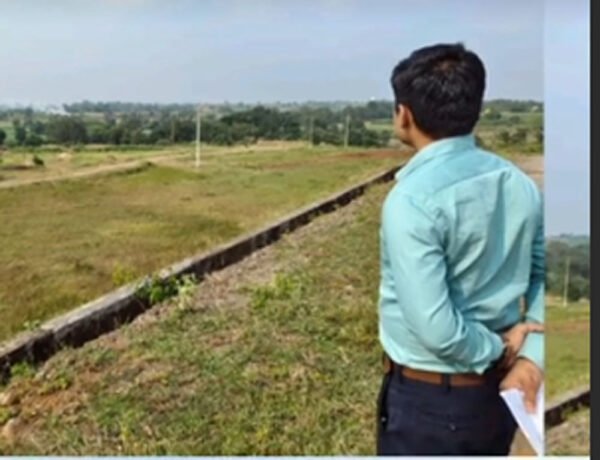 औद्योगिक क्षेत्र में उद्योग स्थापना को