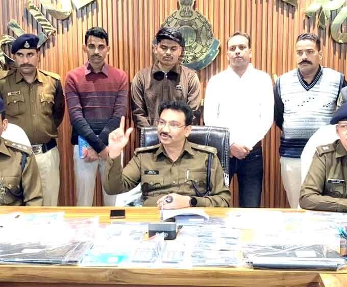 जनधन खाते से 10 करोड़ की ठगी