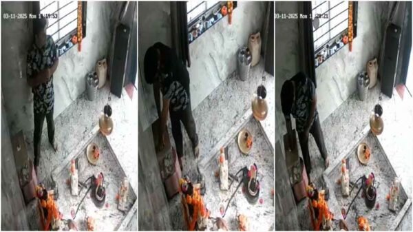 मंदिर की दानपेटी