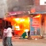 स्वीट सेंटर में लगी आग, आधे घंटे की