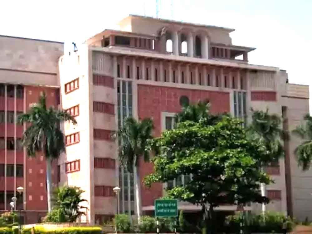 एमपी कैडर के 71 आईएएस