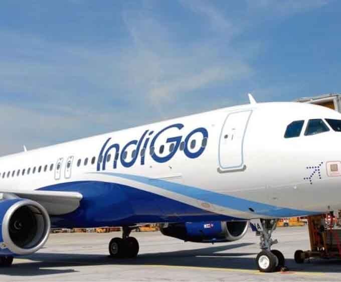इंडिगो की उड़ान सेवाएं सामान्य, 1800