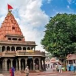 महाकाल मंदिर में अब पुजारियों व कर्मचारियों
