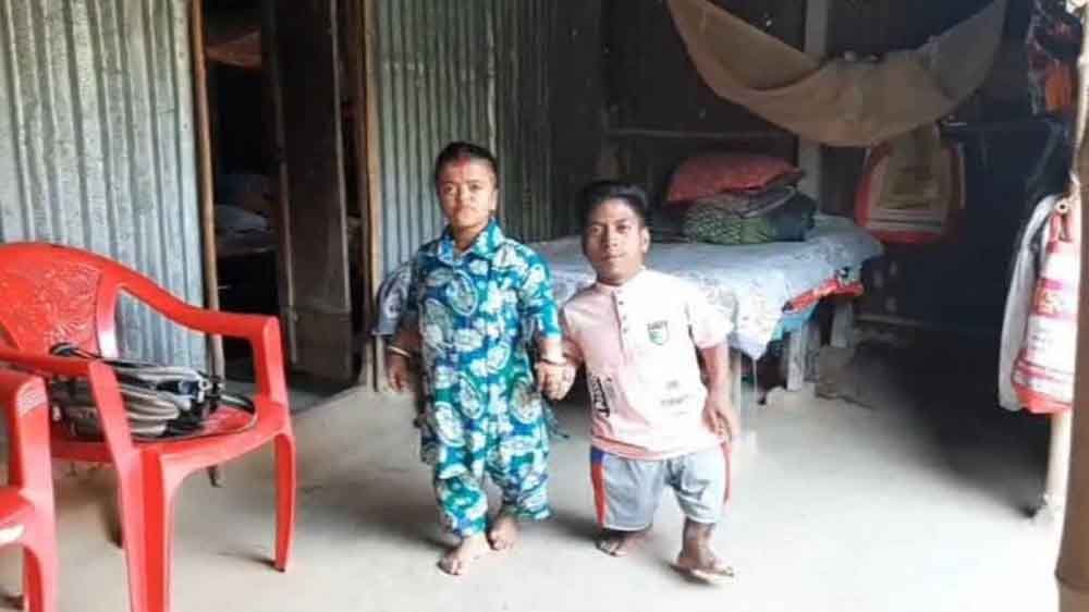 फेसबुक पर मिली मोहब्बत ने रचाई