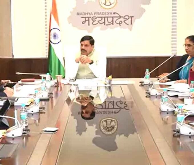 सीएम मोहन यादव का बड़े पैमाने पर