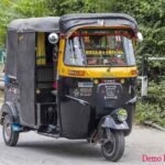 सवारी ऑटो से आ