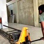 हैंडओव्हर की बांट जोह