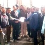 अतिक्रमण हटाने गई नपा टीम