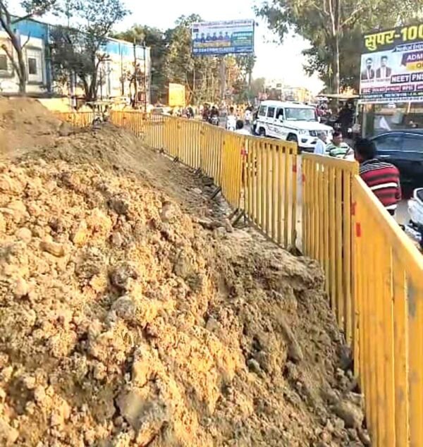 दो माह तक बंद रहेगा कॉलेज