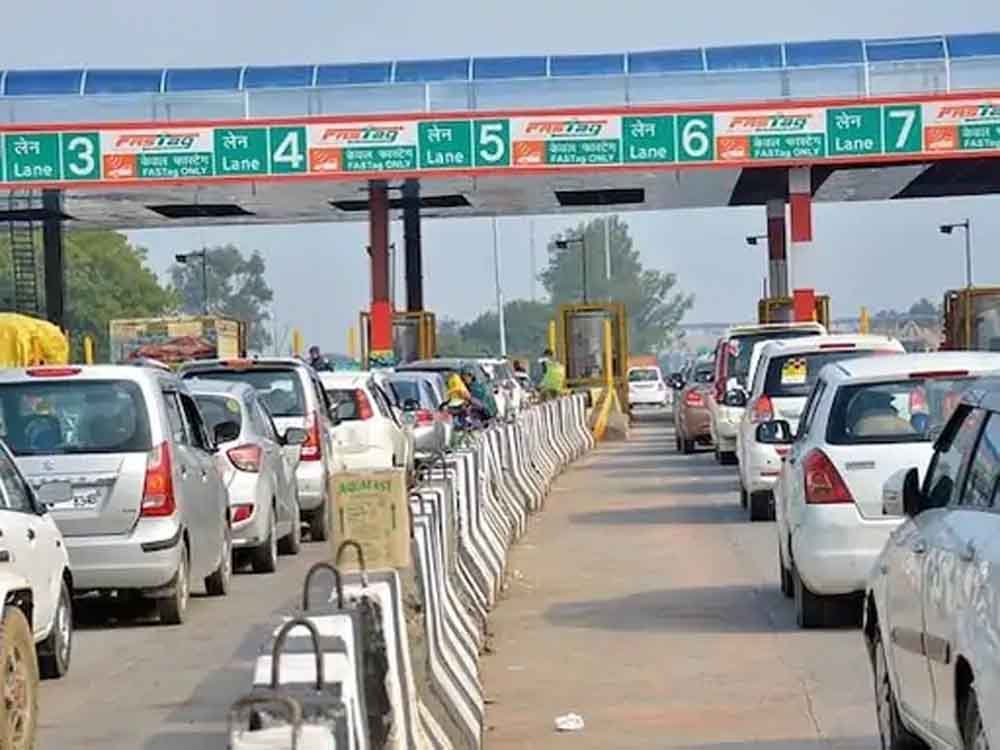 टोल नहीं चुकाया तो अटकेंगे गाड़ी