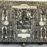 ₹25 लाख का चांदी का शादी कार्ड: