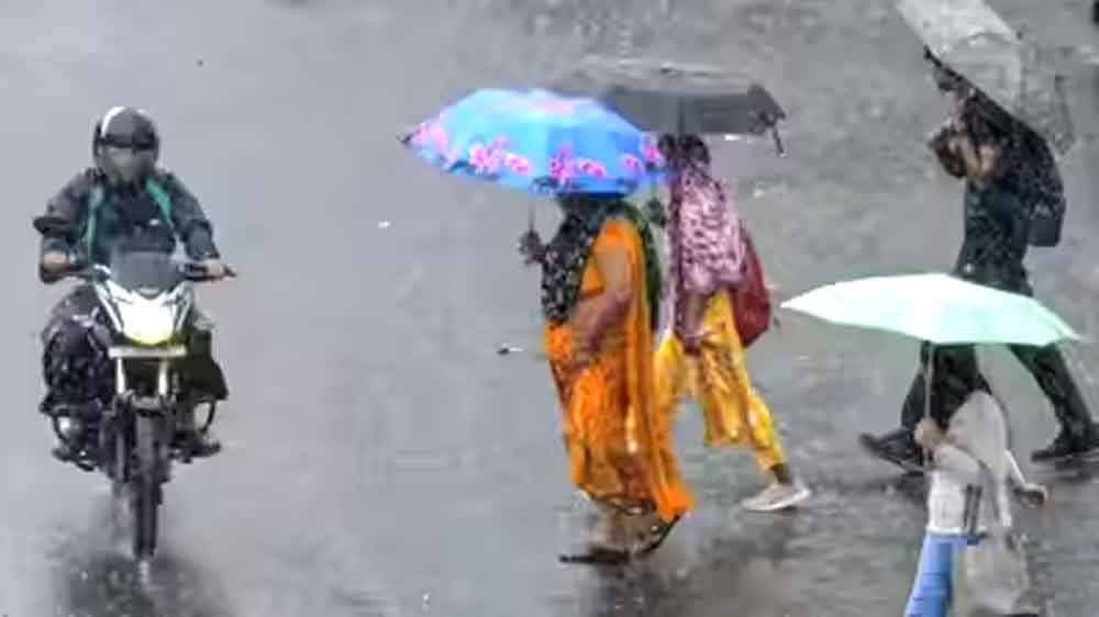 कड़ाके की ठंड के बीच बारिश का अलर्ट