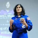 स्पेस रेस में सुरक्षित और सहयोगी मॉडल