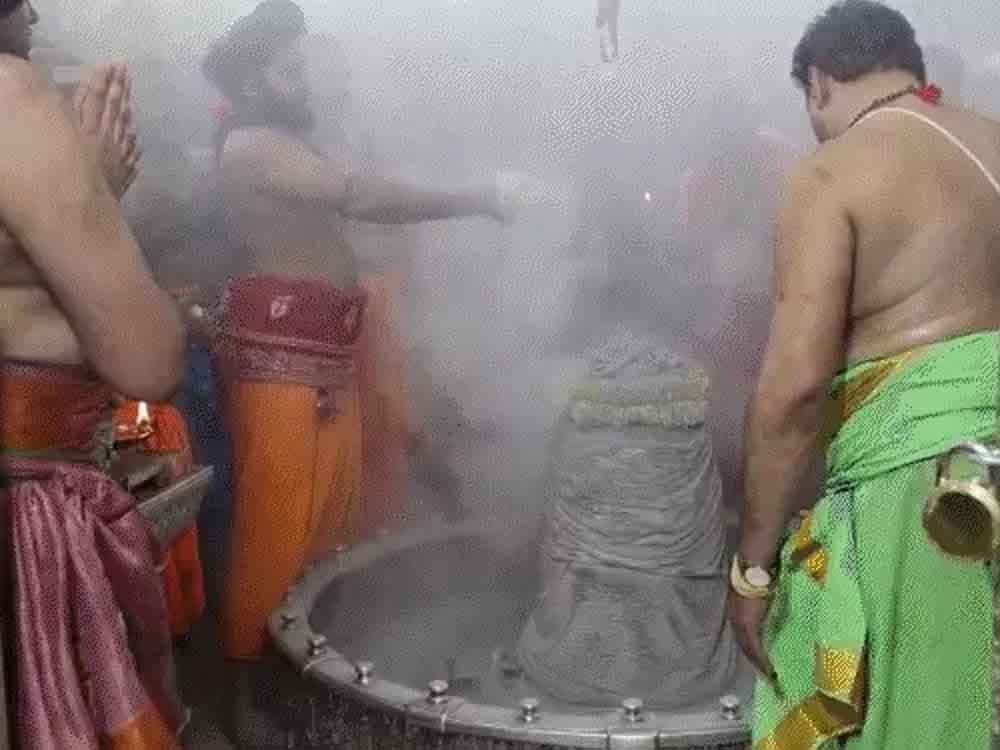 श्री महाकालेश्वर मंदिर में अब संध्या और