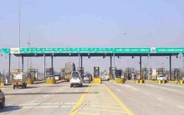 1 अप्रैल 2026 से टोल प्लाजा पर बंद
