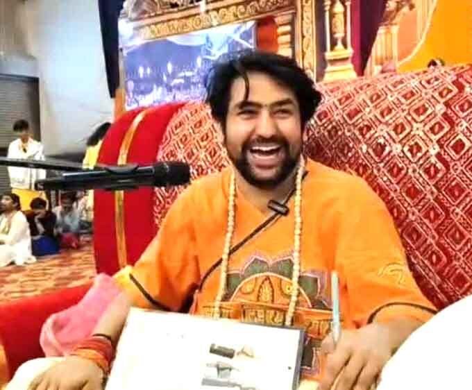 भारत की जीत पर बाबा बागेश्वर का